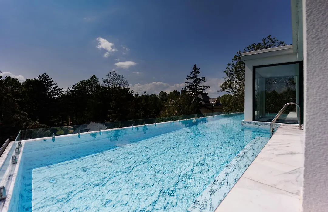 Villa Bauhaus Wellness Apart-Hotel-1